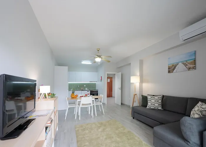 Casa Kiwi - Senhora Da Rocha, Algarve
