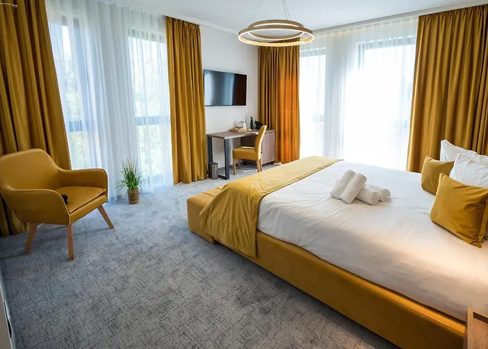 Alive Hotel