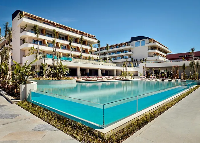 Xo Cape Arnna Fethiye