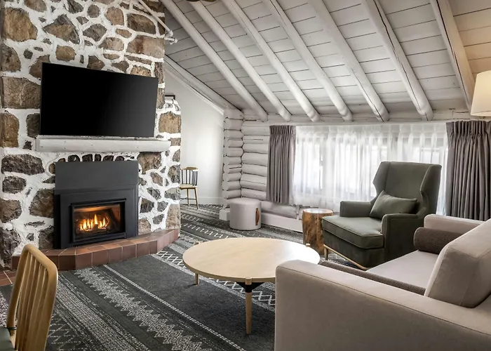 Mont Gabriel, Sainte-Adele, A Tribute Portfolio Resort
