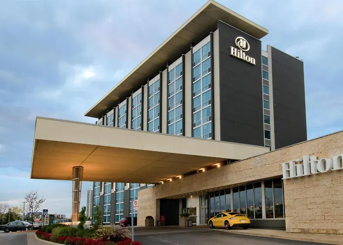 Hilton Toronto Airport Hotel & Suites