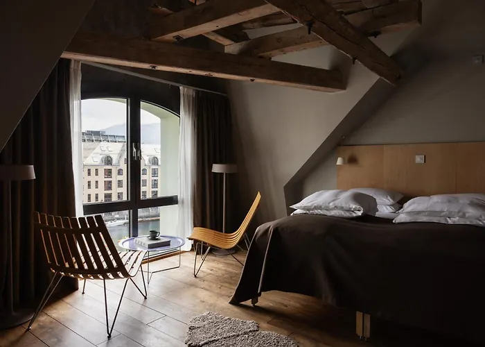 Hotel Brosundet