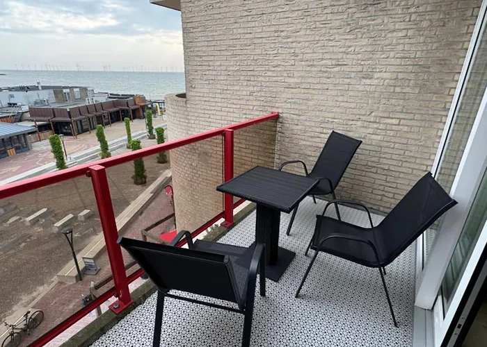 Appartament ,,Marti Strand Makkum"