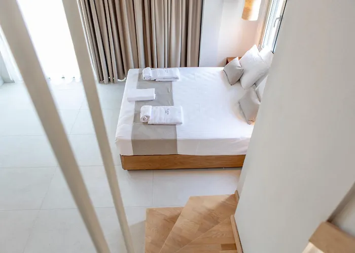 Konpolis Suites - Adults Only Over 12
