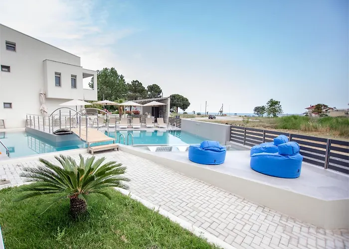 Konpolis Suites - Adults Only Over 12