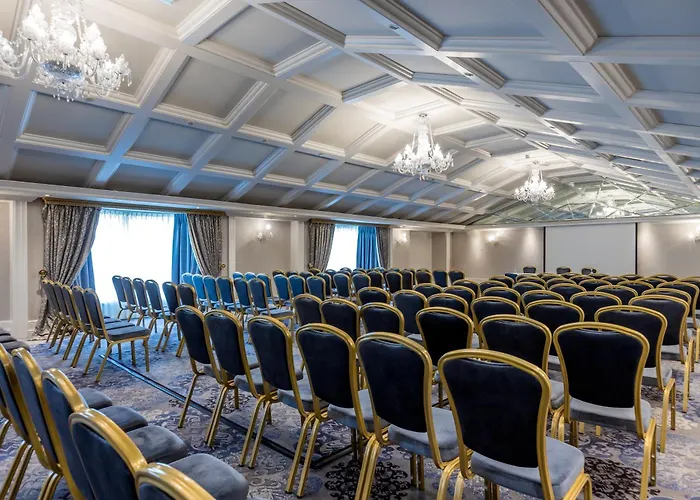 The Newgrange Hotel