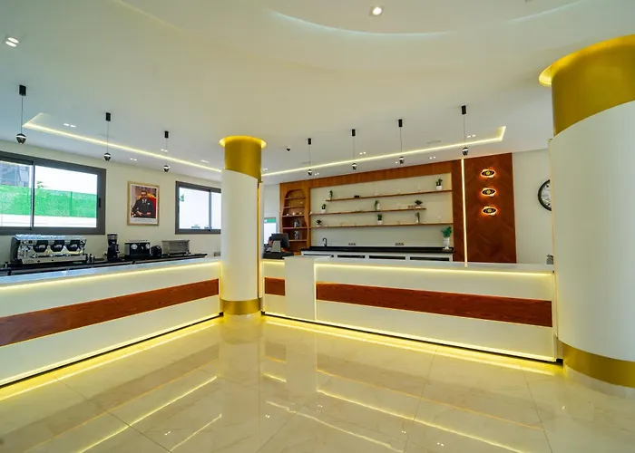 Rafiny Hotel