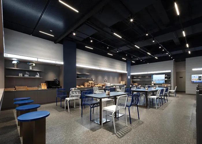 Atour Light Hotel Huzhou Deqing Moganshan