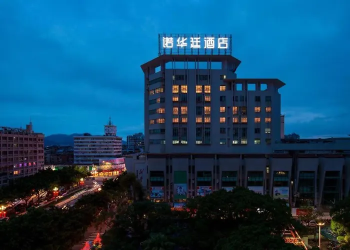 Nuohuating Hotel