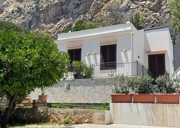 Casa Totino Mondello