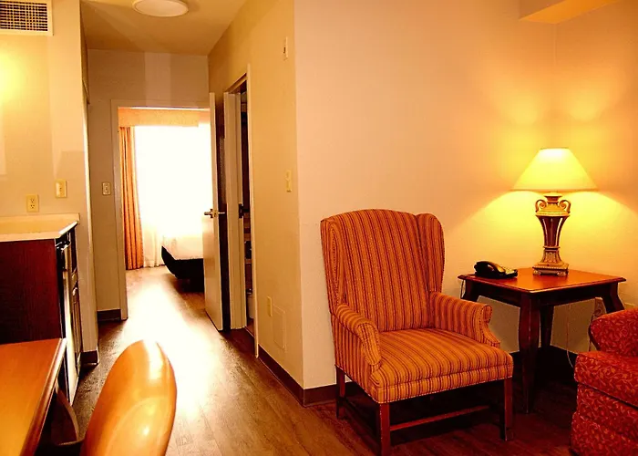 Staywell Inn & Suites
