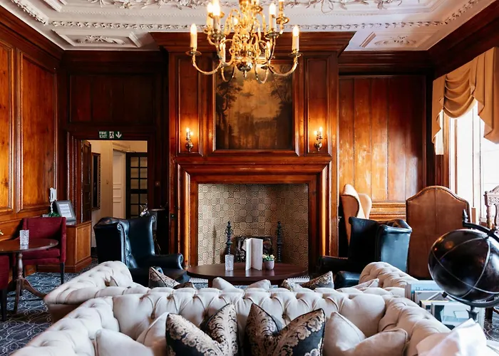 The Royal Hotel