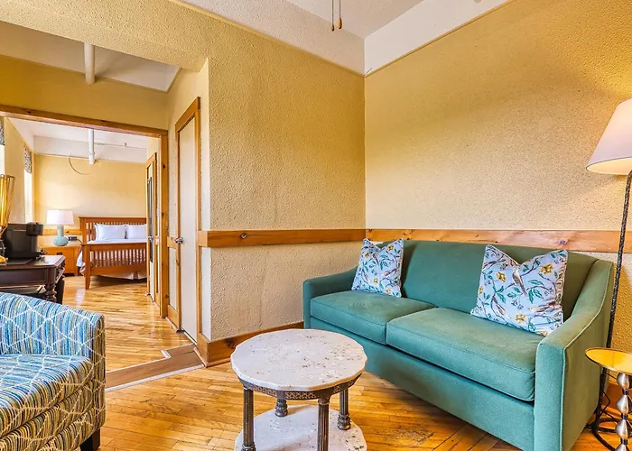 The Stratford Hotel By Hoco Hotels Collection