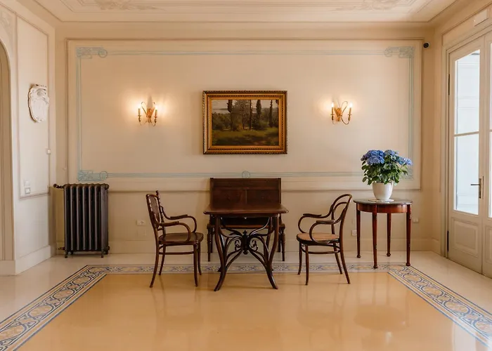 Hotel Monte Baldo E Villa Acquarone