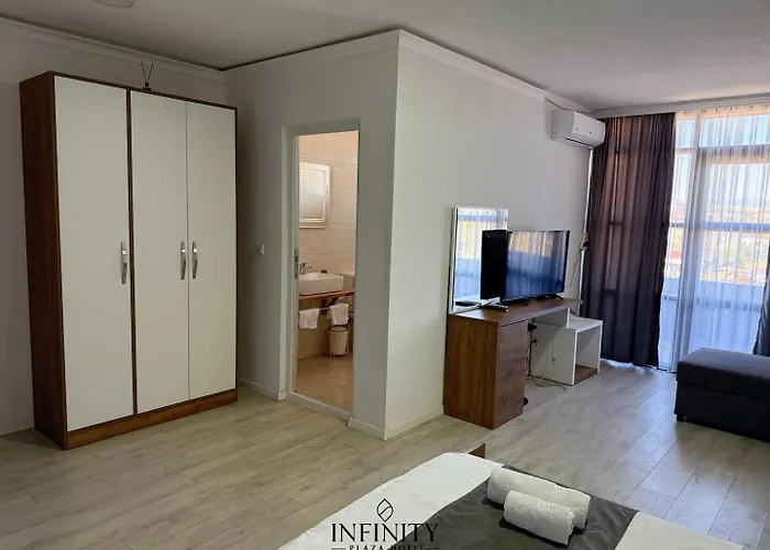 Infinity Plaza Hotel