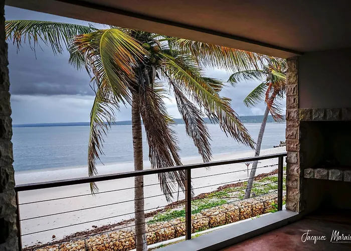 Castelo Beach Resort