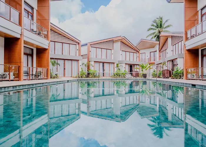 Grand Palm Villas & Hotel