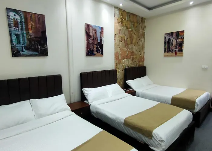 Talaat Harb Hotel