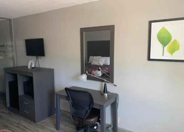 Executive Inn