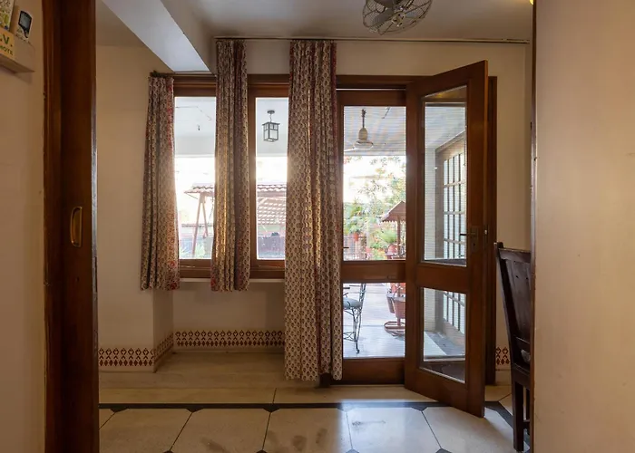 Jaipur Inn
