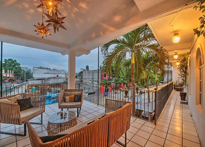 Nueva Vista Inn