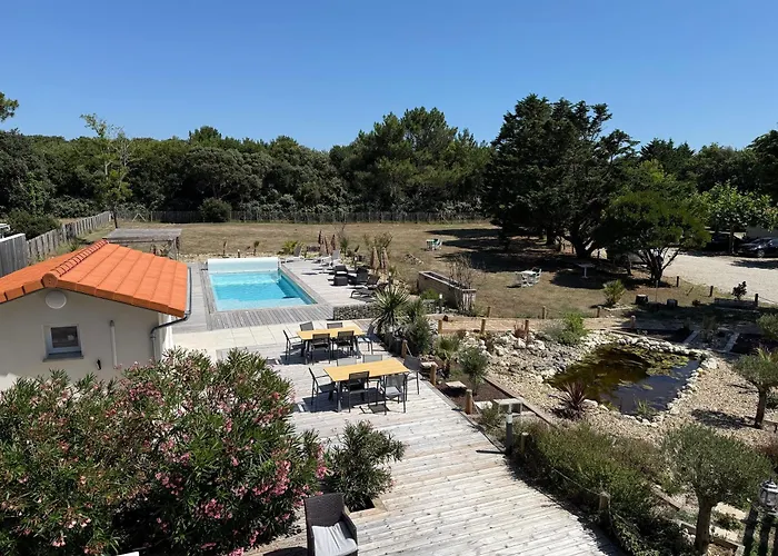 Hotel Des Pins