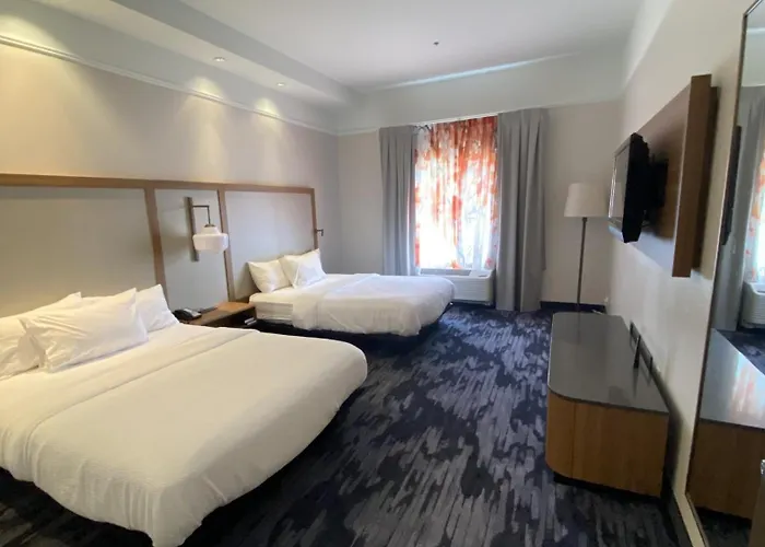 Fairfield Inn And Suites New Buffalo