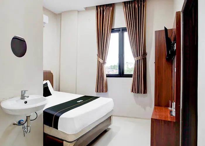 Hotel O Balikpapan Near Siloam Hospital Formerly Syafla Guest House