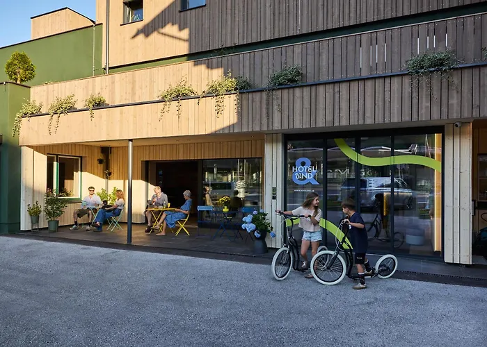 Hotel Und - Smart Alpine Stay