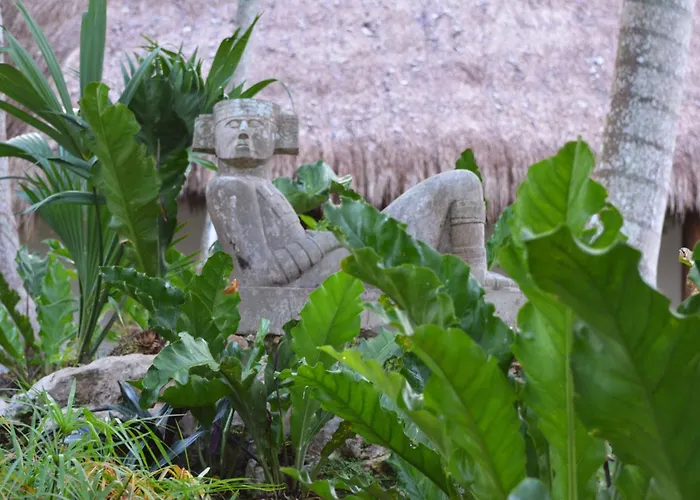 Mayaland Hotel & Bungalows