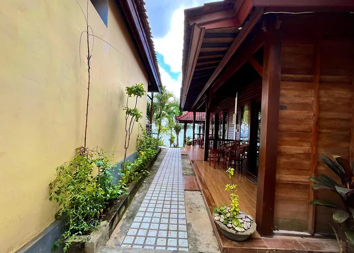 Nusa Veranda Sunset Villas & Restaurant