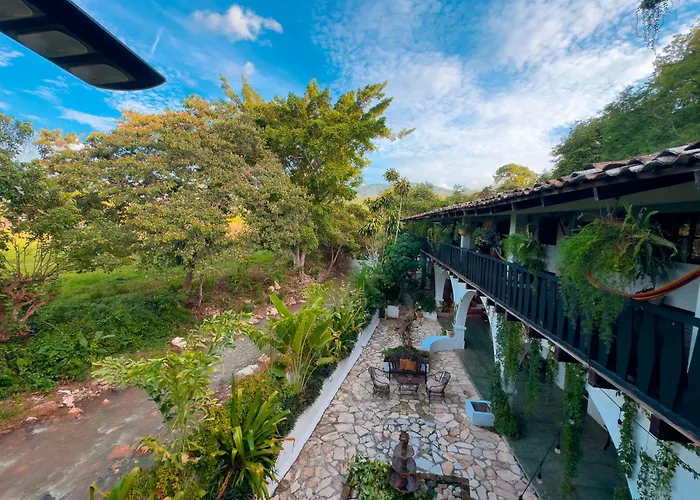 Garden Hotel