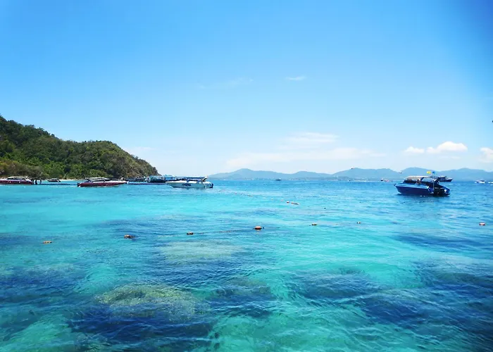 Oya International Resort Phuket 普吉岛欧雅国际度假酒店