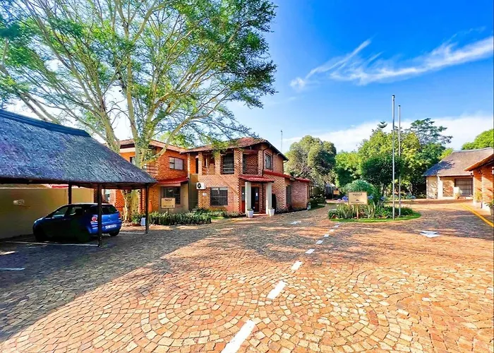 Protea Ridge Guest Cottages And Conference Centre