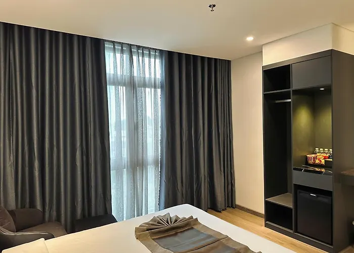 Lion 17 Hotel