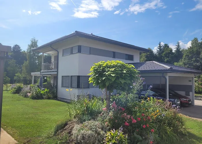 Don Papas Büruh Apartment