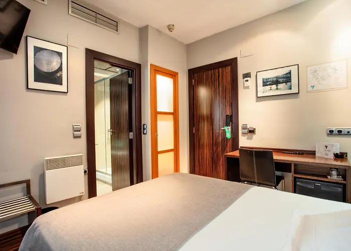 Hotel Gran Via