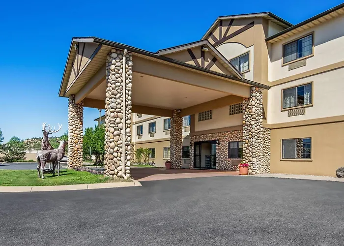 Quality Inn & Suites Vail Valley