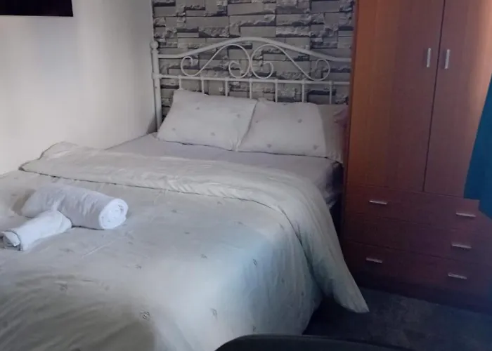Eastern Bridge Rooms