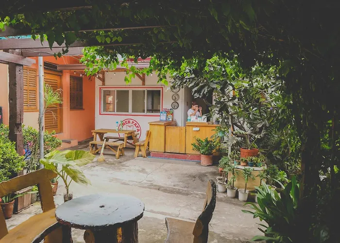 Monaliza Surf Resort La Union