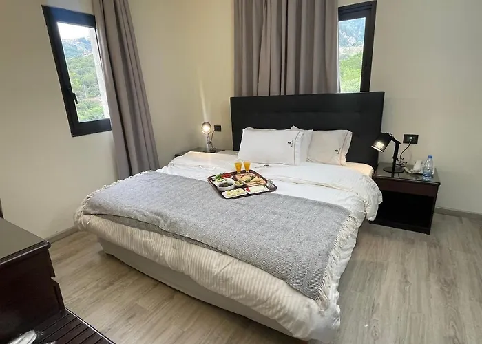 Marbella Hotel