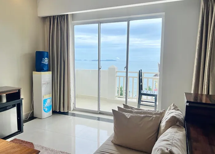 Aristocrat Residence & Hotel