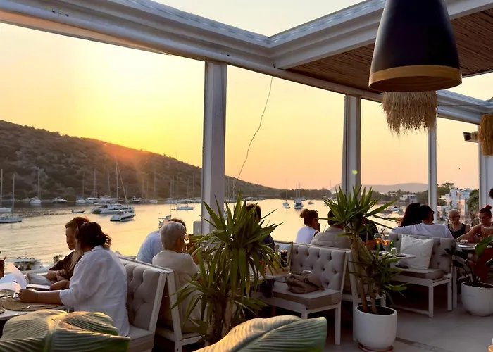 Liman Hotel Guemuesluek - Adult Only