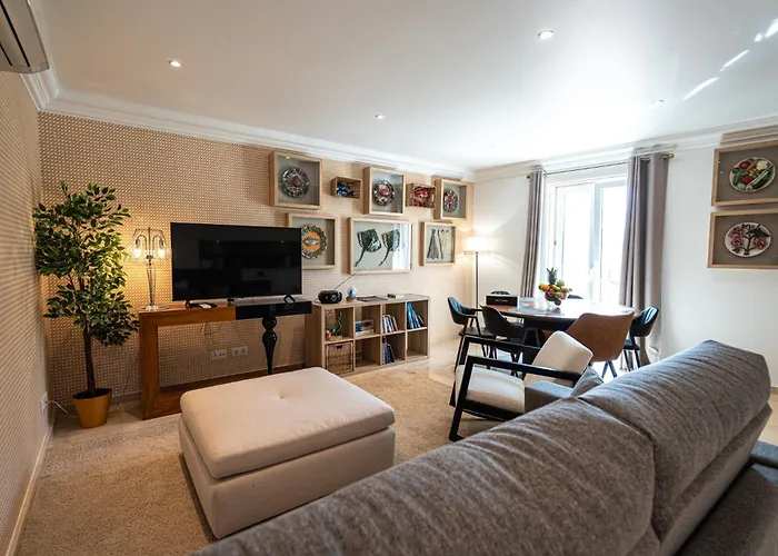 Henri'S Apartments - Pateo De Santo Antonio