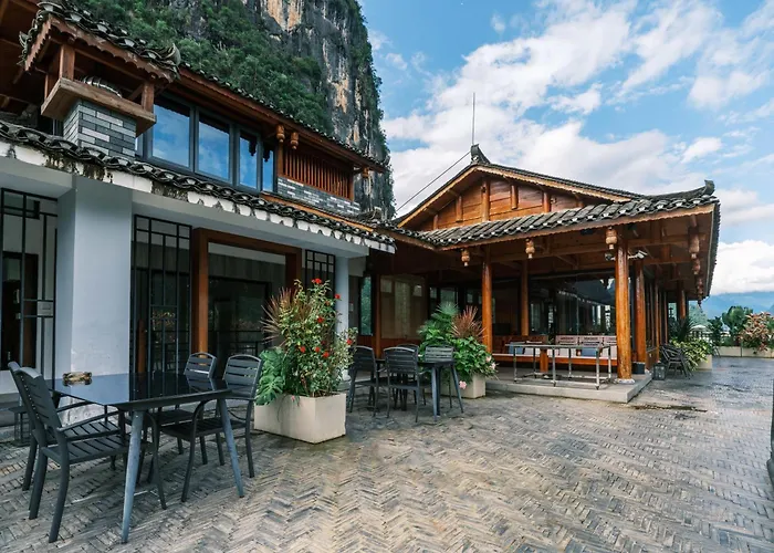 Yangshuo Mountain River Ballad Hotel - Free Yangshuo Train Station Pick Up And Drop Off