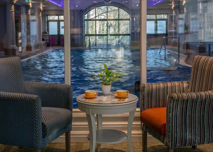Crabwall Manor Hotel & Spa