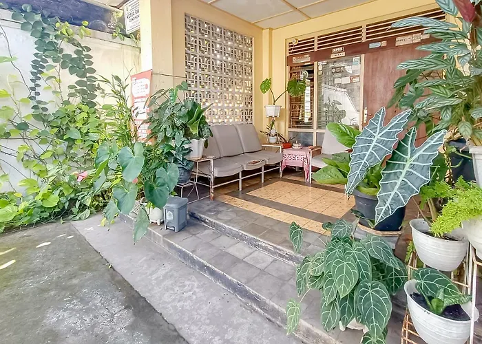 Wiludjeng Guest House Syariah Near Alun Alun Sragen Mitra Reddoorz