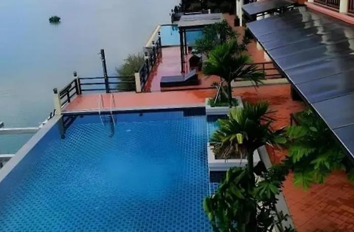 Pon Arena Hotel