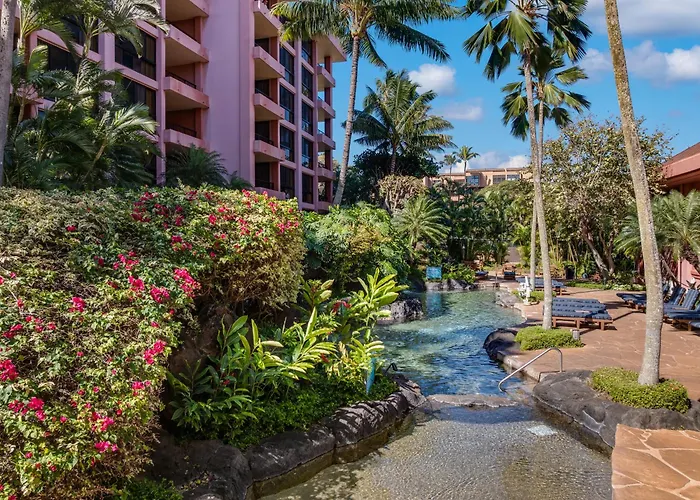 Petite Retreat At Kahana Falls