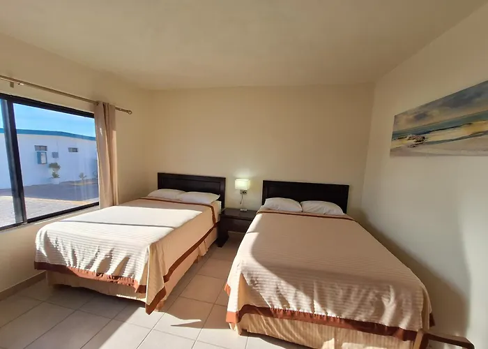 #53 Bungalow Seaside Hotel & Victors Rv Park